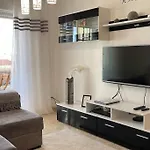 The Luna - 2 Bedroom Private Apartment Faro