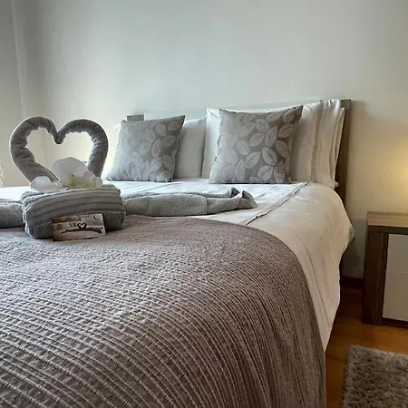 The Luna - 2 Bedroom Private *