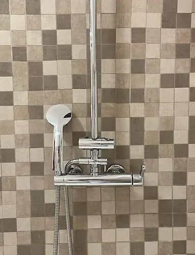 The Luna - 2 Bedroom Private 公寓 法鲁区