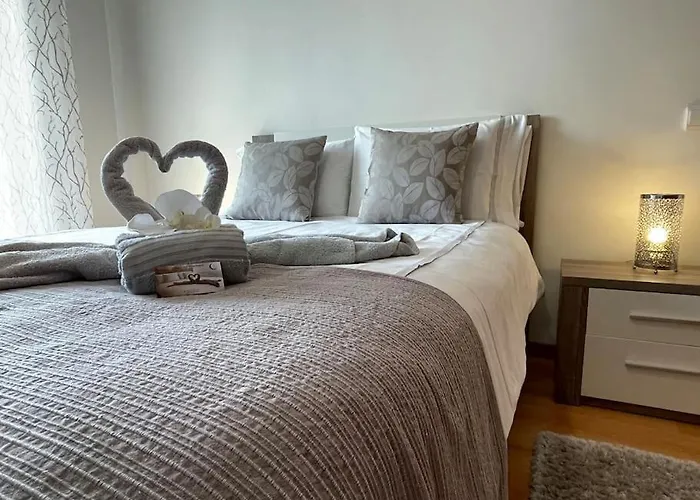 The Luna - 2 Bedroom Private *